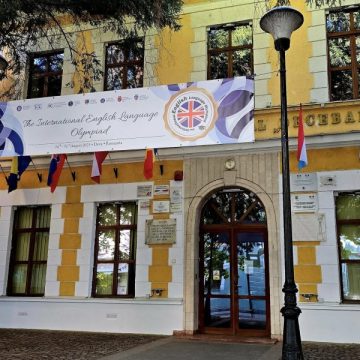 Județul Hunedoara este gazda Olimpiadei Internaționale de Limba Engleză-2025