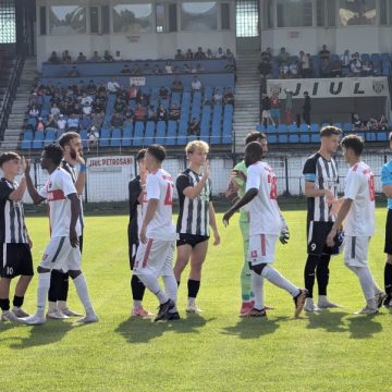 Minerul Lupeni și Jiul Petroșani se vor întrece în meciurile Ligii a III-a la fotbal