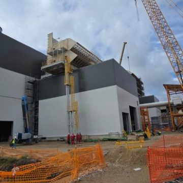 Noua centrală electrică de la Mintia ar putea produce energie înainte de termenul inițial stabilit