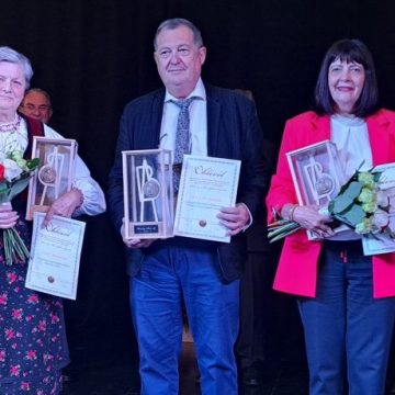 Laureații premiilor pentru implicarea în viața publică a comunității maghiare hunedorene