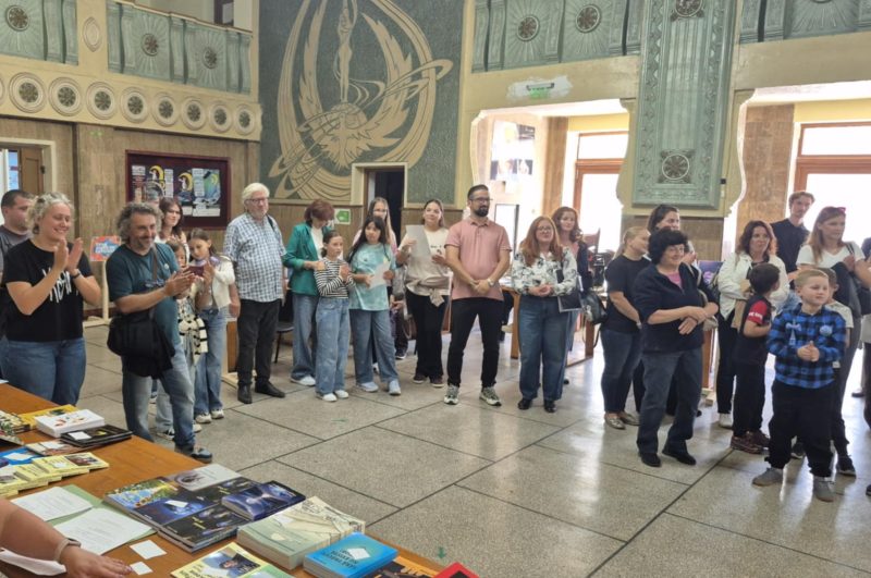 Întâlnire cu cartea și scriitorii la ediția a treia a Festivalului „Valea Jiului literară” de la Petrila