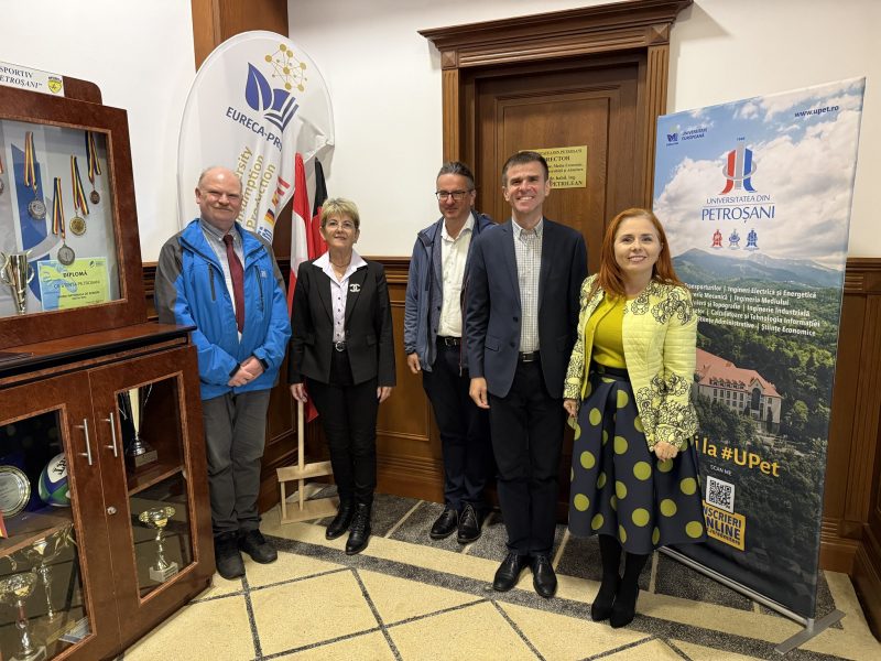 Vizită a partenerilor de la Silesian University of Technology la Universitatea din Petroșani