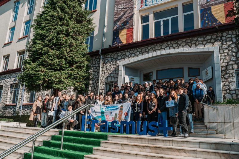 Experiențele Erasmus+, inspirație și aspirație pentru studenții de la Universitatea din Petroșani