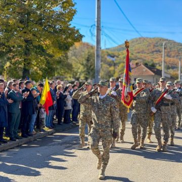 Ziua Armatei Române sărbătorită la Deva și Hunedoara