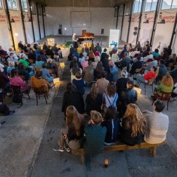 Concert de muzică clasică în Mina Petrila și la Liceul de Arte din Deva