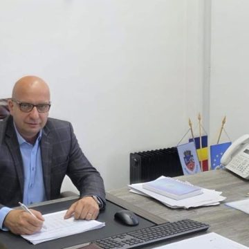 Primarul Vulcanului, Cristian Merișanu își exprimă public dezacordul privind majorarea taxelor și impozitelor locale cu peste 70%