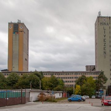 Când legenda devine fapt, oamenii tipăresc legenda. Detaliile mici fac istoria mare.
