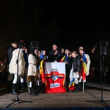 De Ziua Națională a României, la Lupeni se dă startul sărbătorilor de iarnă