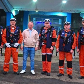 Salvatorii de la EM Livezeni au câștigat Concursul Național de Salvare Minieră de la Petroșani