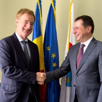 Deva consolidează colaborarea cu Regatul Belgiei: Întâlnire oficială între Primarul Lucian Ioan Rus și Ambasadorul John Cornet D’Elzius