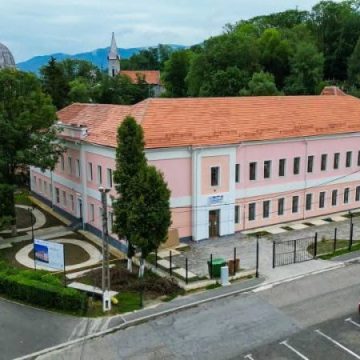 Primăria Lupeni anunță finalizarea unui alt proiect european de succes: modernizarea Școlii gimnaziale nr. 1