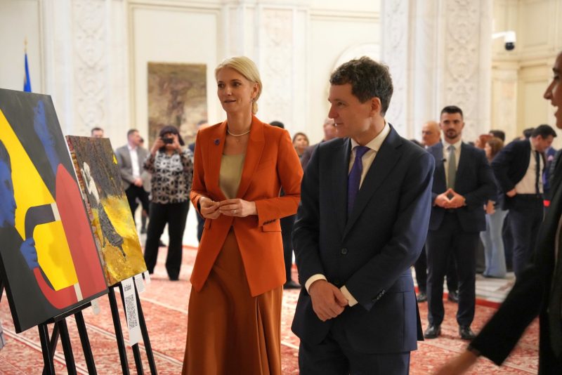 „Artă și activism pentru România fără violență domestică” la Palatul Parlamentului
