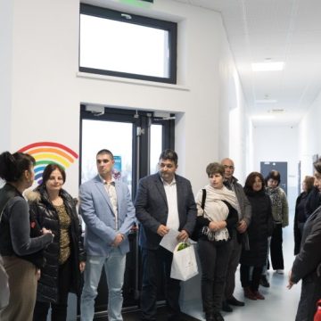 Incluziune și inovație în educație: profesori care aprind lumina acolo unde riscul de abandon stinge speranța