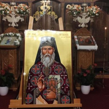 Atenționări din veac: Sfântul Cuvios Mărturisitor Arsenie de la Prislop și taina profeției