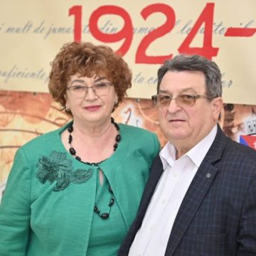 ”Crinul de piatră” înflorește din nou, la final de noiembrie, la Petroșani