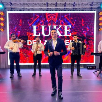 Luke de la Lupeni, o viață de artist cu 30 de ani pe scenă