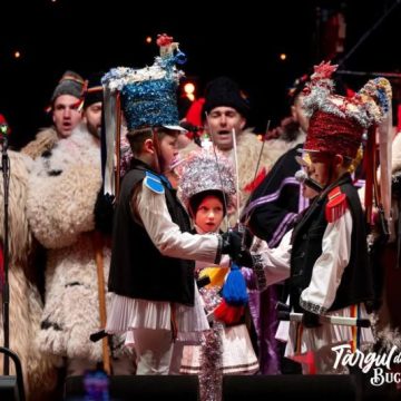 Asociația ”Ținutul Momârlanilor” duce din noul Colindul Crailor la Târgul de Crăciun de la București