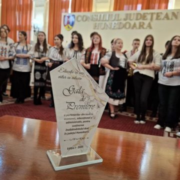 Gala de premiere a reprezentanților din mediile economic, educațional și administrativ, care susțin constant învățământul dual din județul Hunedoara
