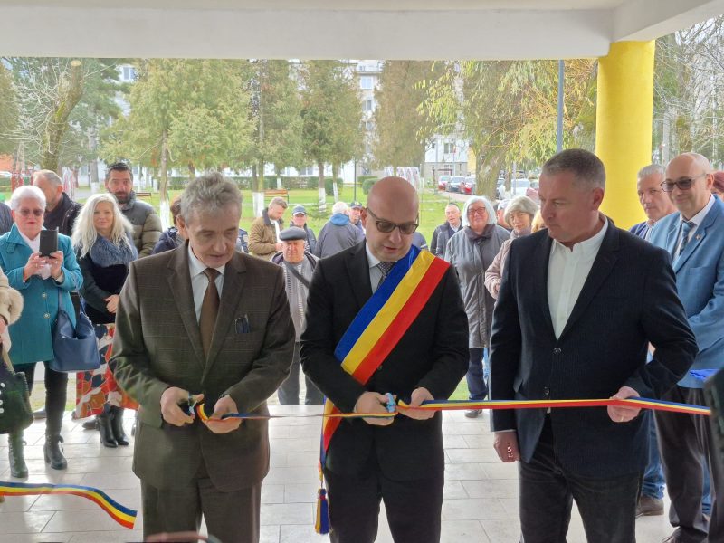 La Vulcan și-a deschis porțile, într-un eveniment plin de emoție și eleganță, noul „Centru de resurse comunitare”