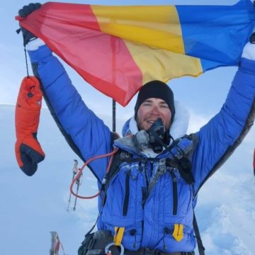 „Geodezia înălțimilor, între cote și creste alpine” – întâlnire inspirațională cu Dan Robescu, senior și junior, la Facultatea de Construcții a UPT