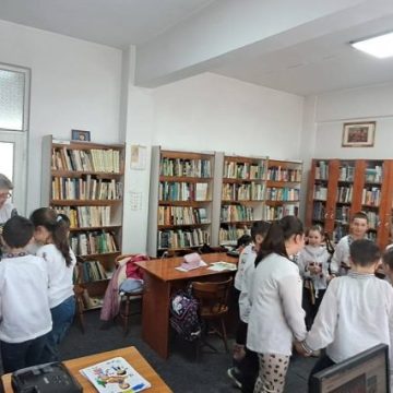 ,,Unirea Principatelor Române: repere istorice și ecouri literare” la Biblioteca Municipală ,,Valeriu Butulescu” Petroșani