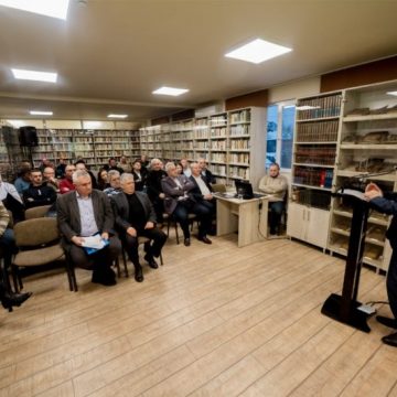 Conferință istorică dedicată Zilei Unirii Principatelor Române, la Biblioteca județeană „Ovid Densușianu” din Deva