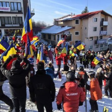 „Mica Unire” la mare înălțime în stațiunea Straja din Lupeni
