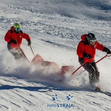 Salvamont Lupeni și 10 ani de lecții pe pârtii