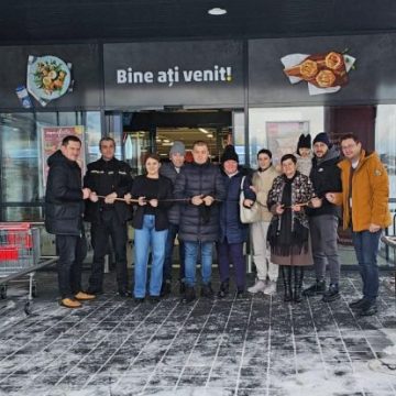 Primul supermarket din orașul Uricani a fost inaugurat astăzi, în prezența primarului Dănuț Buhăescu