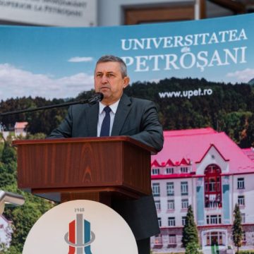 Simpozioane studențești la Universitatea din Petroșani