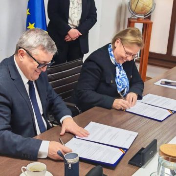 Protocol de colaborare încheiat între ANRMPSG și Universitatea din Petroșani