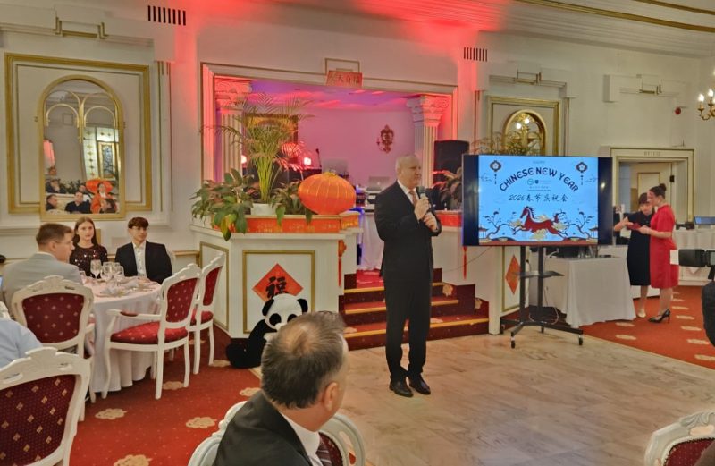 637477391_912552614725443_3535785484979167816_n Bibliotecari hunedoreni la sărbătoarea Noului An Chinezesc în România