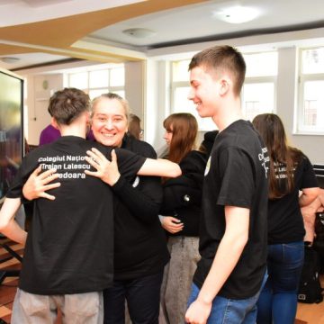 641643964_918644037449634_8194896155928579754_n O nouă zi, o nouă confruntare în cadrul concursului județean de cultură generală „Citești și câștigi!”