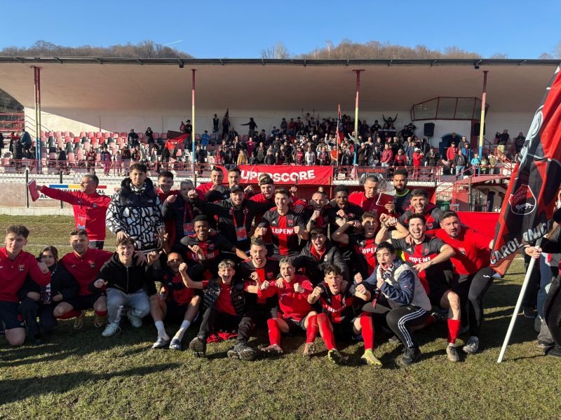 643433180_928394446231894_3273308342301572319_n Minerul Lupeni începe cu dreptul reluarea campionatului din Liga a III-a