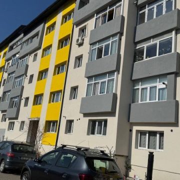 647976600_25996888496587184_1628024001199978127_n Aproximativ 35% din totalul fondului locativ al municipiului Lupeni este prins în proiecte europene de eficientizare energetică