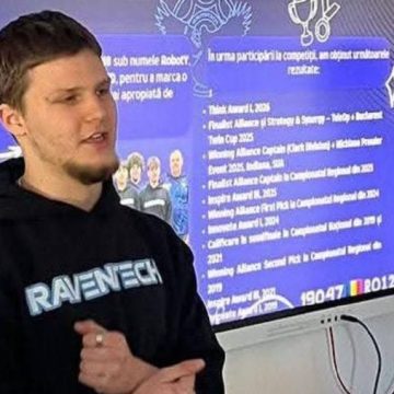 Hunedoreanul David Miklos va reprezenta România în SUA, la cea mai prestigioasă competiție de robotică din lume