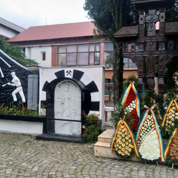 Remember: S-au scurs 40 de ani de la dubla explozie cu 25 de morți din subteranul Minei Vulcan