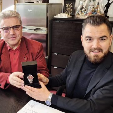 Alpinistul Adrian Ahrițculesei este noul „ambasador” al mărcii de ceasuri românești de lux OREX