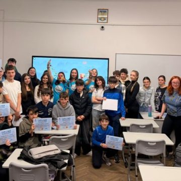 Tineri pentru tineri: Stil de viață sănătos și dezvoltare socială