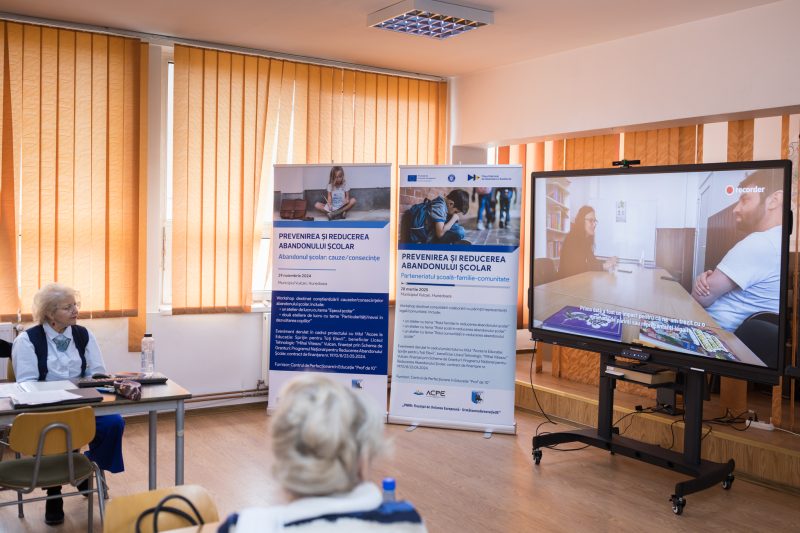 Cursuri remediale gratuite pentru elevii de gimnaziu de la Liceul Tehnologic „Mihai Viteazu” din Vulcan