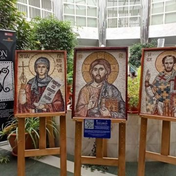 Expoziție de artă „În lumina sacrului” la Galeria Națională de Artă „Forma” din Deva