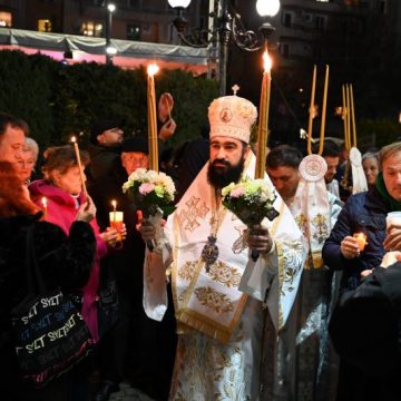 Sărbătoarea Învierii la Catedrala Episcopală „Sfântul Ierarh Nicolae” și „Sfinții Apostoli Petru și Pavel” din Deva