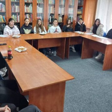 „MIRCEA ELIADE: între sacru și profan. Dimensiuni ale existenței umane” la Biblioteca Municipală ,,Valeriu Butulescu” Petroșani
