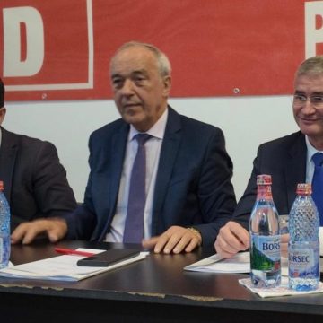 Primarul Tiberiu Iacob Ridzi a fost ales pentru un nou mandat în fruntea Organizației PSD Petroșani