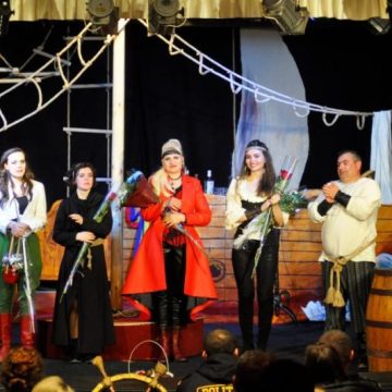 Spectacolul “Insula femeilor” de Valeriu Butulescu se va juca la Paris