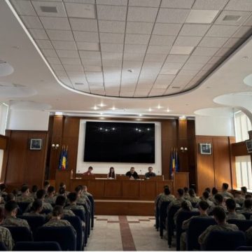 „Infinitul Brâncuși” de Valeriu Butulescu, o pledoarie pentru autenticitate lansată la Teatrul Național „Radu Stanca” din Sibiu