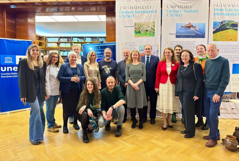Comisia Națională a României pentru UNESCO inaugurează seria de evenimente dedicate aniversării a 70 de ani de prezență românească în UNESCO prin vernisajul expoziției Stone Made Objects