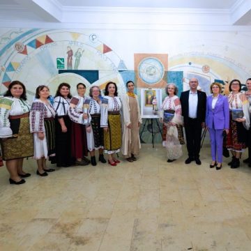 Lansare de succes la București pentru albumul foto „Pe Argeș în sus”