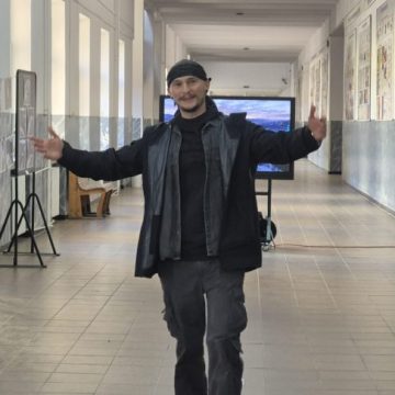 Expoziția de debut a artistului Paul Șerban, de la „Memento mori” la „Memento Vivere”