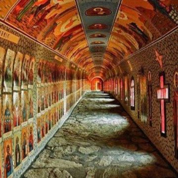 Tunelul celor 365 sfinți de la Straja, tunelul în care un om a vrut să nu se mai piardă nicio zi